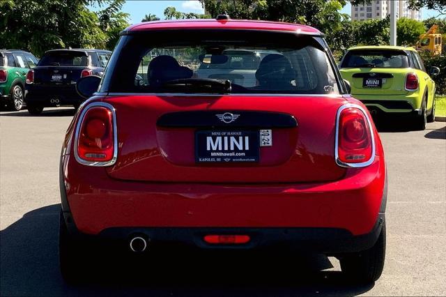 used 2021 MINI Hardtop car, priced at $18,995