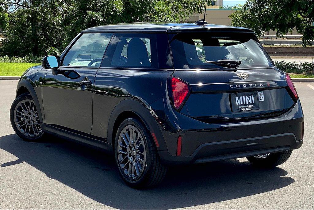 new 2026 MINI Hardtop car, priced at $39,325