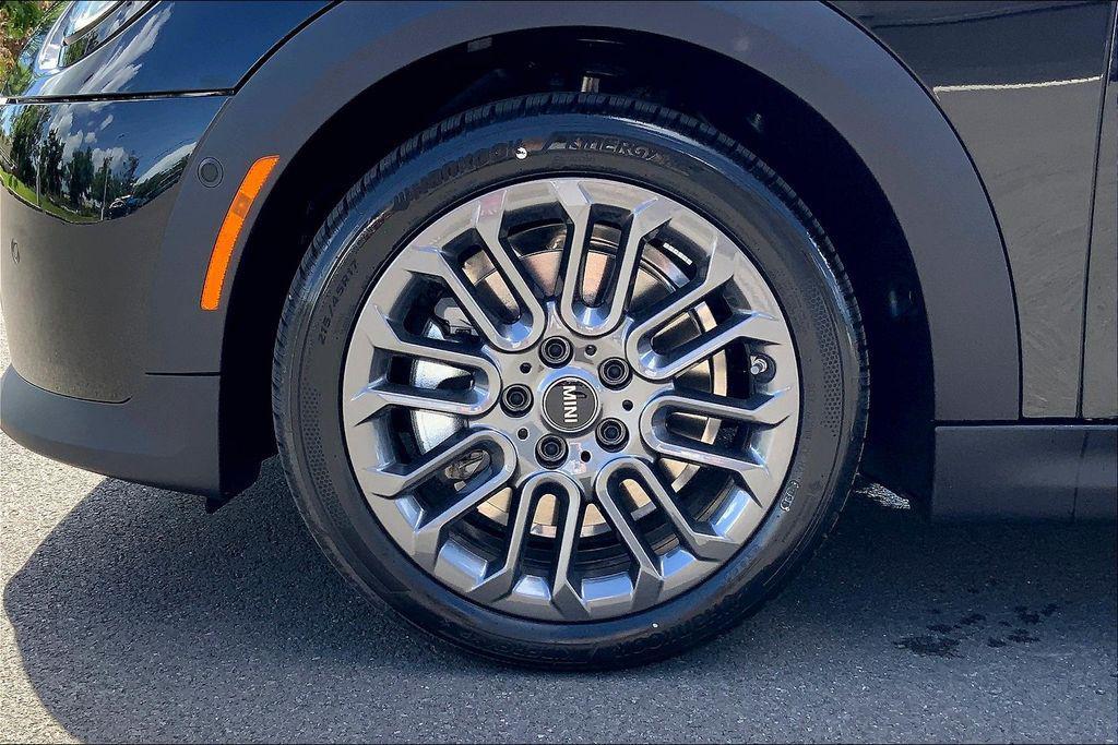 new 2026 MINI Hardtop car, priced at $39,325