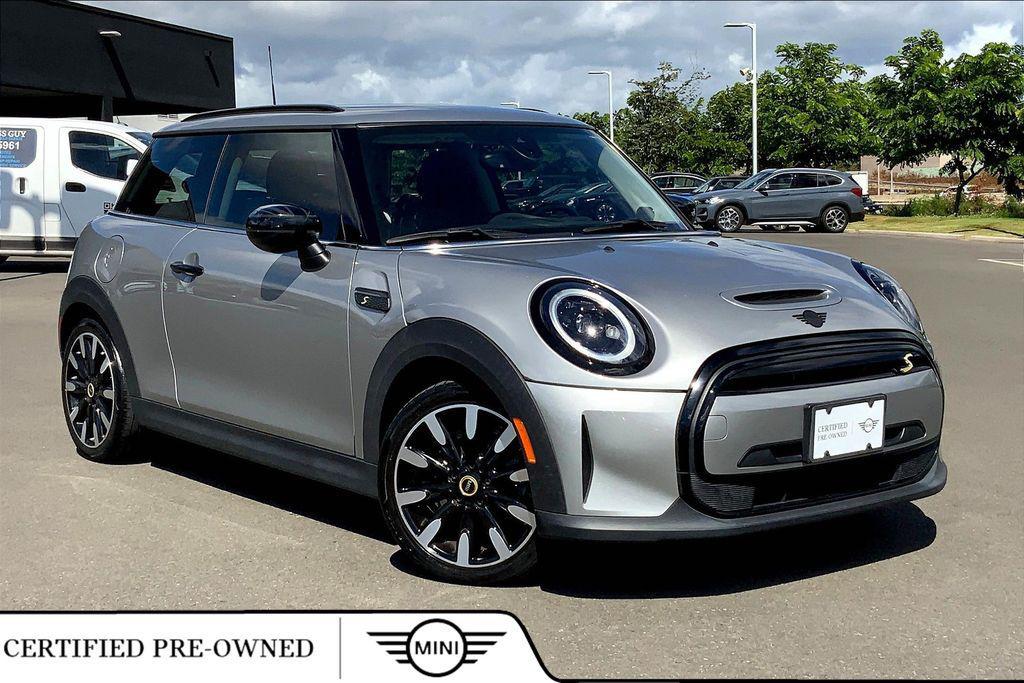 used 2024 MINI Hardtop car, priced at $24,995