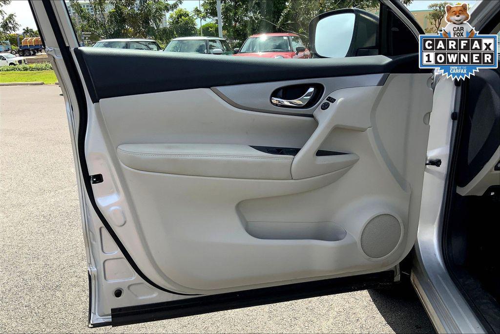 used 2020 Nissan Rogue Sport car, priced at $22,295