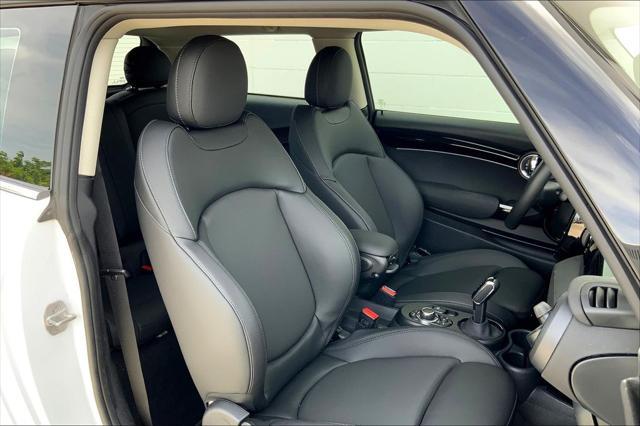 used 2024 MINI Hardtop car, priced at $25,495