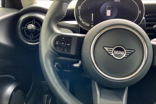 used 2024 MINI Hardtop car, priced at $25,495