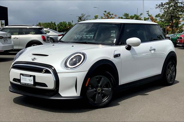 used 2024 MINI Hardtop car, priced at $25,495