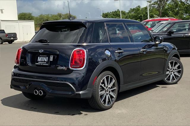 used 2024 MINI Hardtop car, priced at $31,495