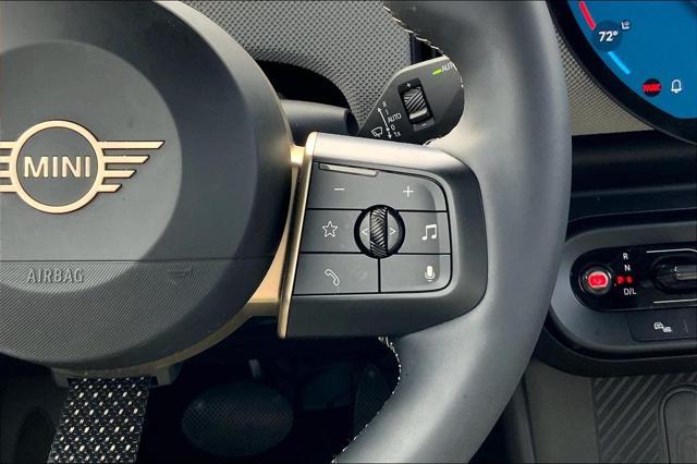used 2025 MINI Hardtop car, priced at $33,495