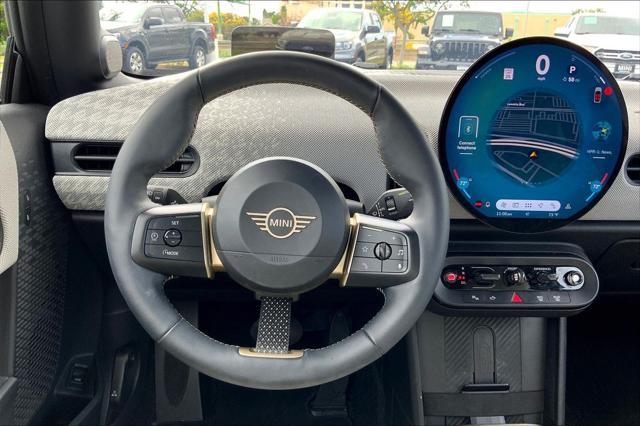 used 2025 MINI Hardtop car, priced at $33,495