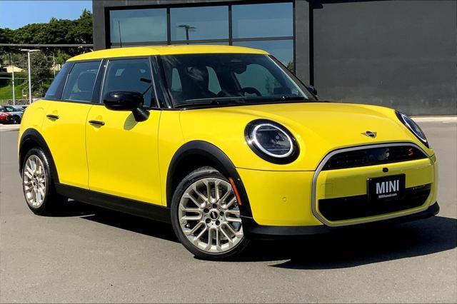 new 2025 MINI Hardtop car, priced at $39,380