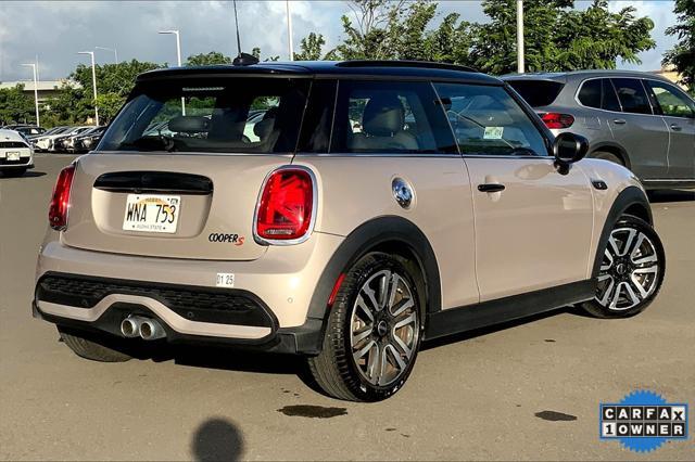 used 2022 MINI Hardtop car, priced at $27,995