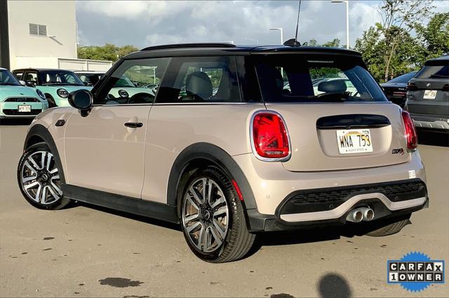 used 2022 MINI Hardtop car, priced at $27,995