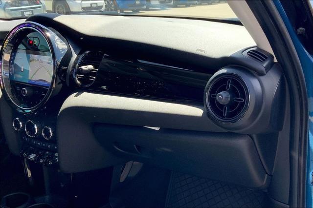 used 2022 MINI Hardtop car, priced at $26,295
