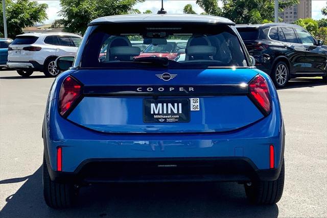 new 2025 MINI Hardtop car, priced at $35,130