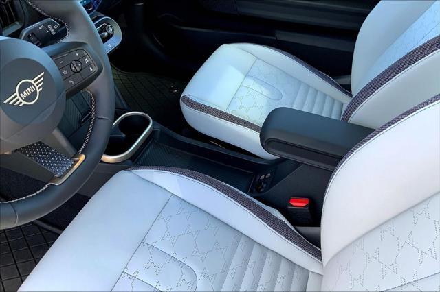 new 2025 MINI Hardtop car, priced at $37,810