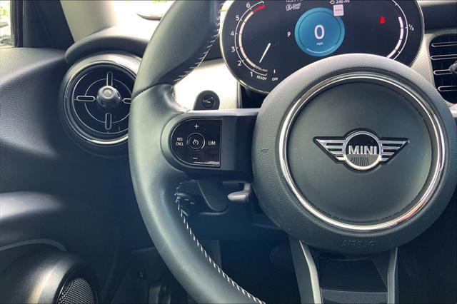 used 2023 MINI Hardtop car, priced at $27,495
