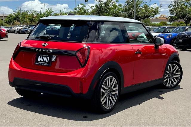 used 2025 MINI Hardtop car, priced at $29,995