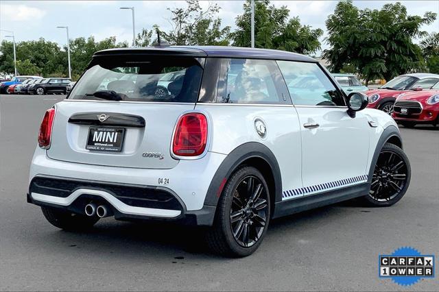 used 2022 MINI Hardtop car, priced at $26,995