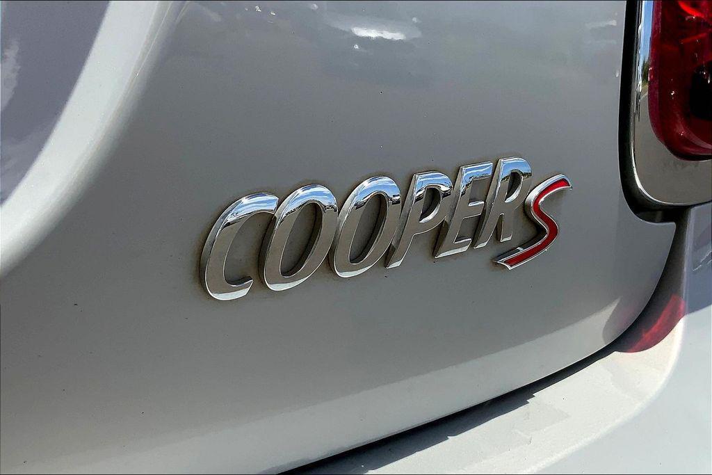 used 2023 MINI Hardtop car, priced at $26,995