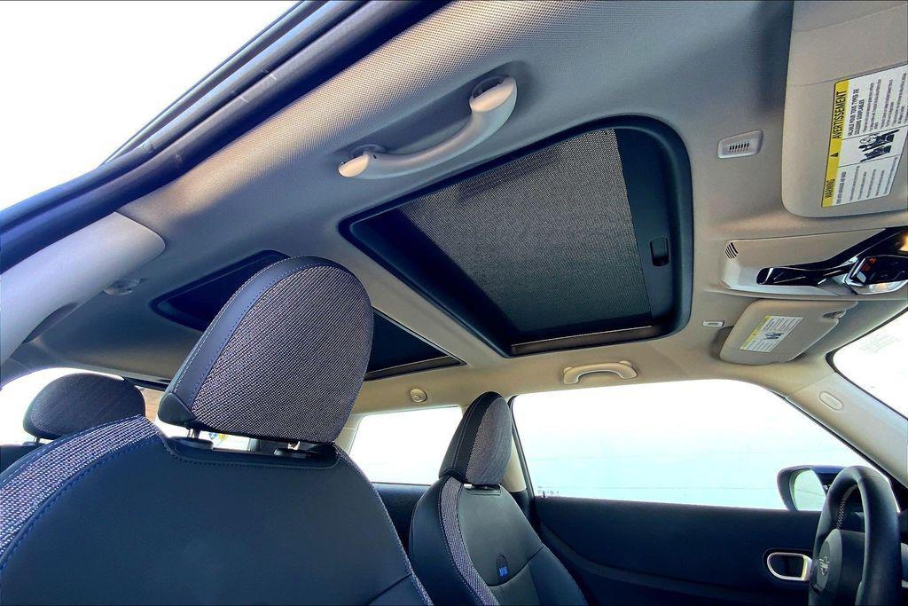 used 2025 MINI Hardtop car, priced at $29,995