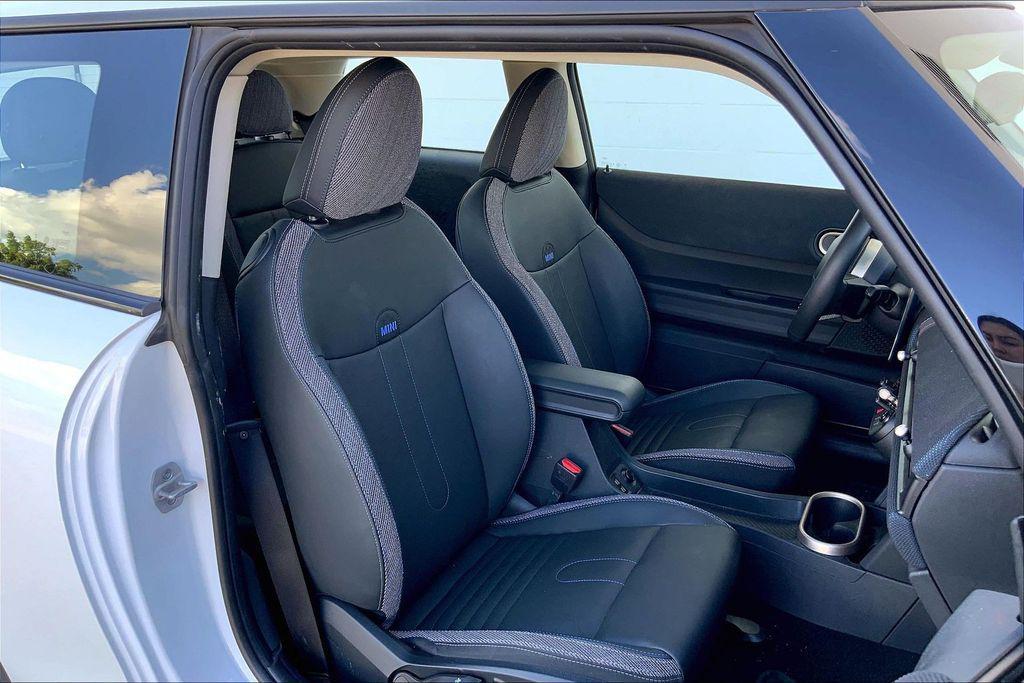 used 2025 MINI Hardtop car, priced at $29,995