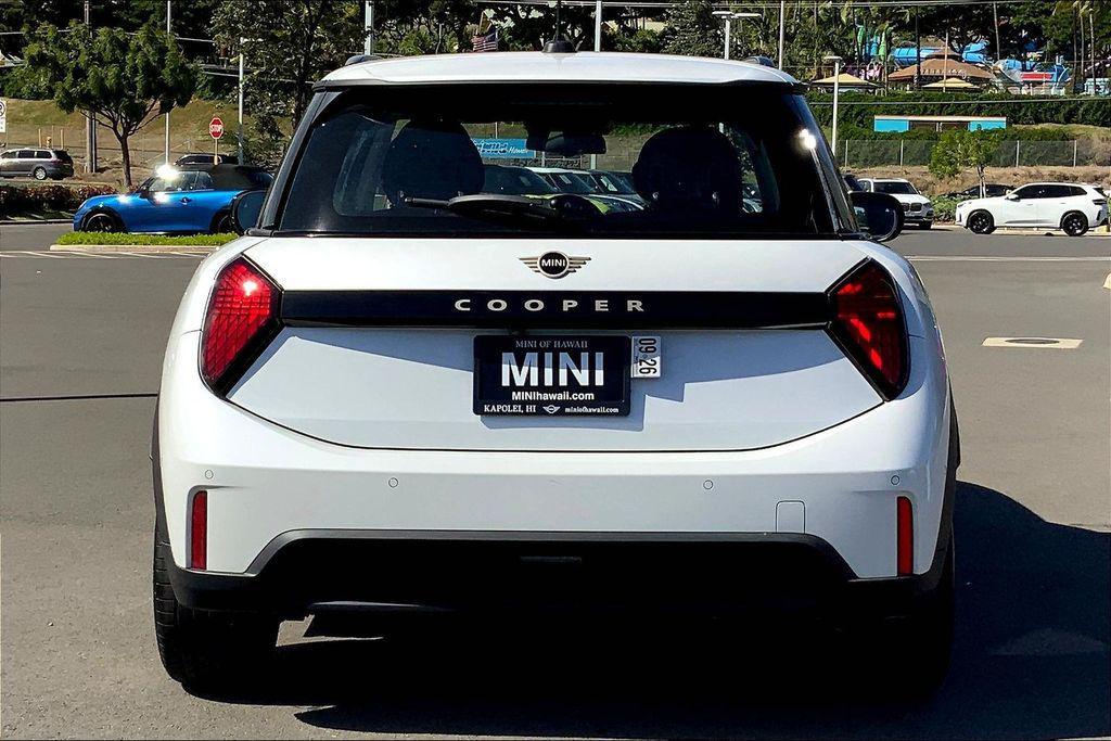 used 2025 MINI Hardtop car, priced at $29,995