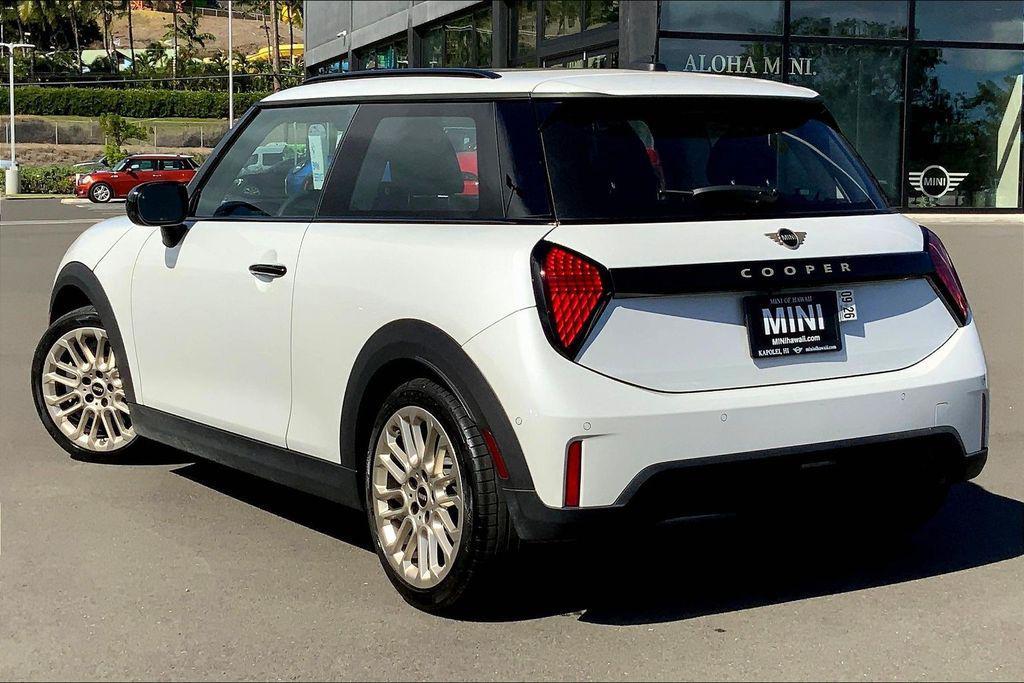 used 2025 MINI Hardtop car, priced at $29,995
