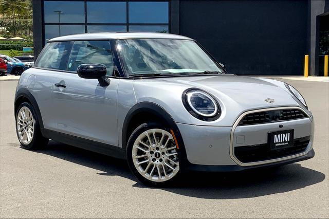 new 2025 MINI Hardtop car, priced at $35,560