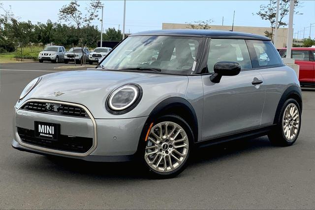 new 2025 MINI Hardtop car, priced at $32,430