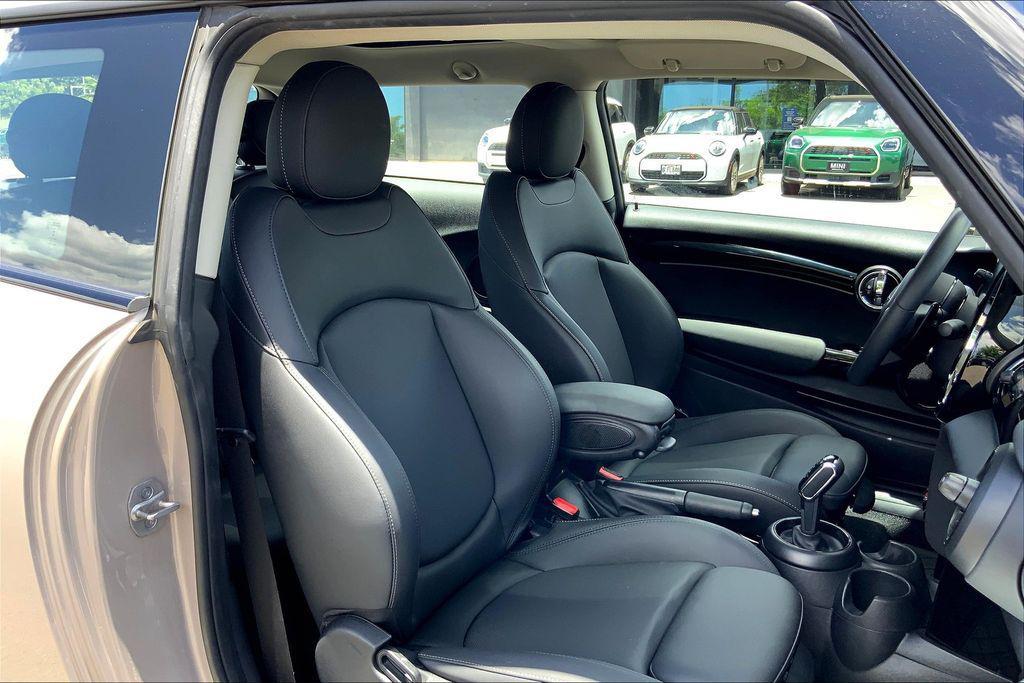 used 2023 MINI Hardtop car, priced at $28,495