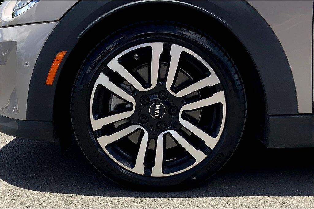 used 2023 MINI Hardtop car, priced at $28,495