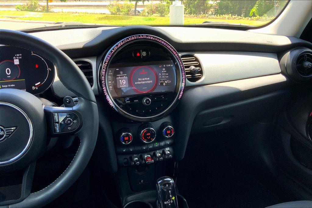 used 2023 MINI Hardtop car, priced at $26,495