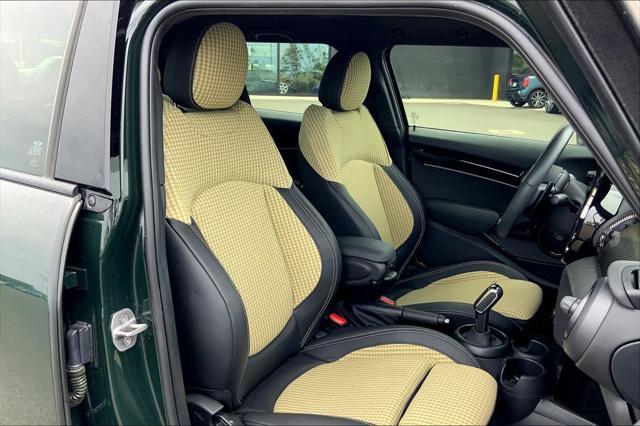 used 2023 MINI Hardtop car, priced at $27,495
