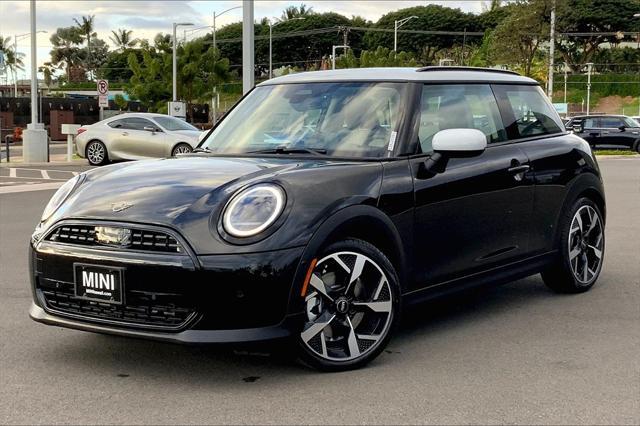 new 2025 MINI Hardtop car, priced at $33,280