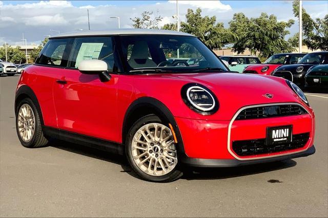 new 2025 MINI Hardtop car, priced at $32,430