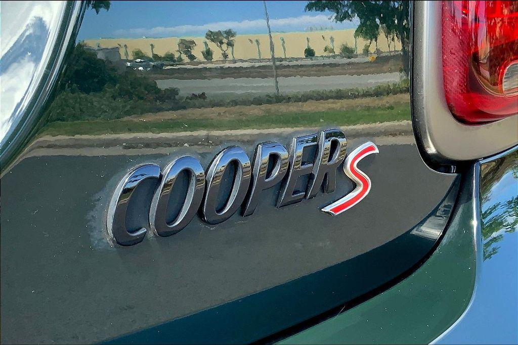 used 2023 MINI Hardtop car, priced at $27,895