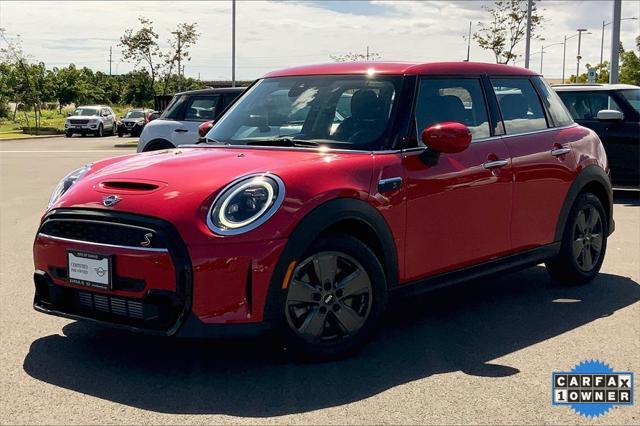 used 2024 MINI Hardtop car, priced at $27,995