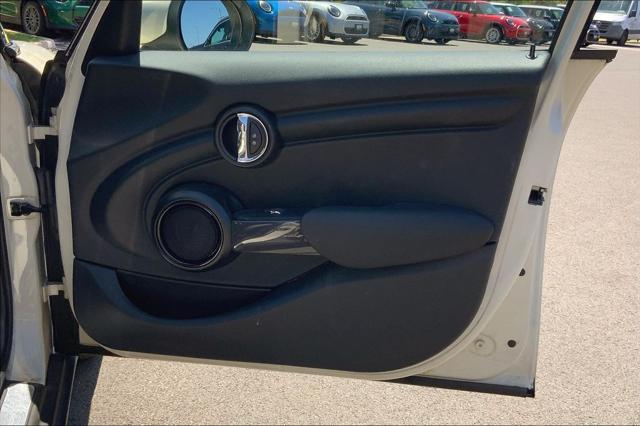 used 2022 MINI Hardtop car, priced at $20,295