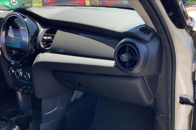 used 2022 MINI Hardtop car, priced at $20,295