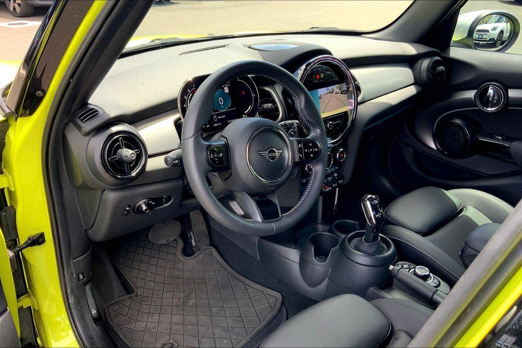used 2023 MINI Hardtop car, priced at $26,495