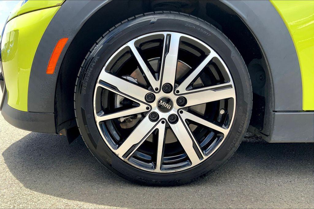used 2023 MINI Hardtop car, priced at $26,495