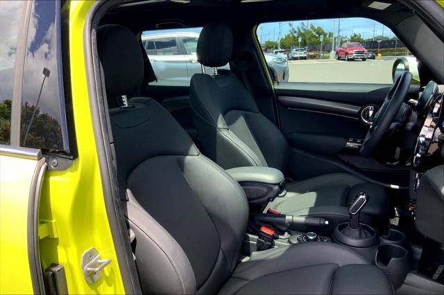 used 2023 MINI Hardtop car, priced at $26,495