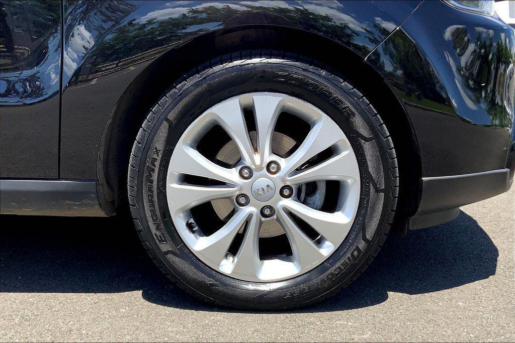 used 2016 Kia Soul car, priced at $8,995