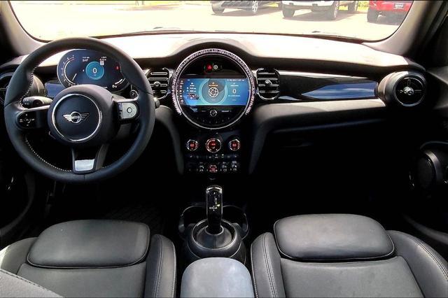 used 2023 MINI Hardtop car, priced at $28,995
