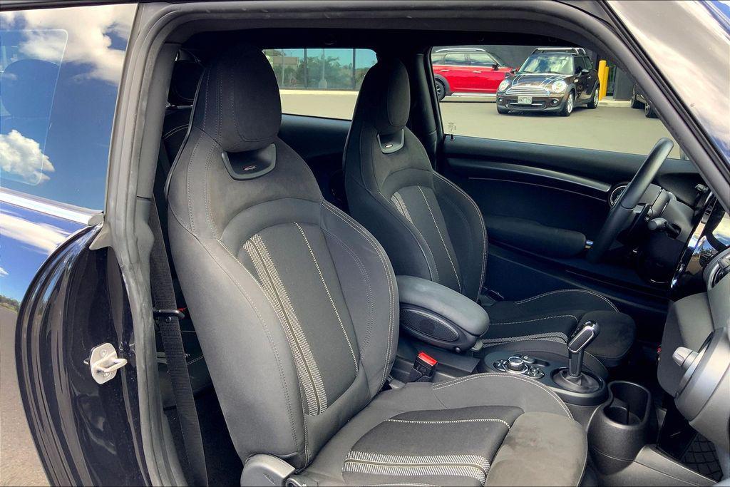 used 2023 MINI Hardtop car, priced at $34,995