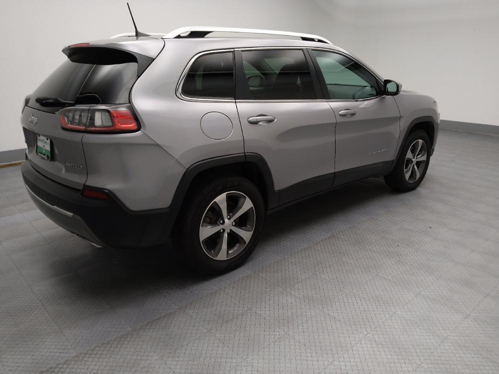 used 2019 Jeep Cherokee car, priced at $16,895