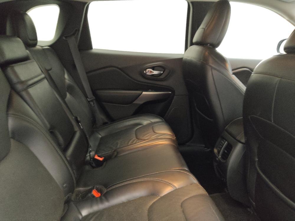 used 2019 Jeep Cherokee car, priced at $16,895