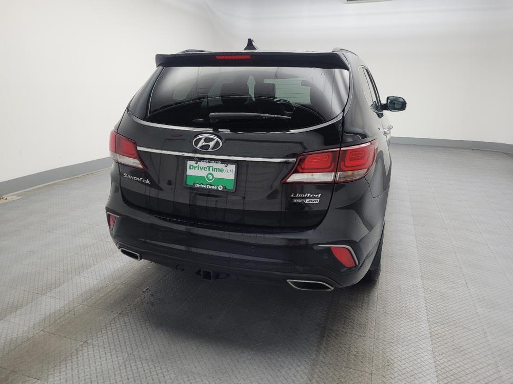 used 2018 Hyundai Santa Fe car, priced at $19,195