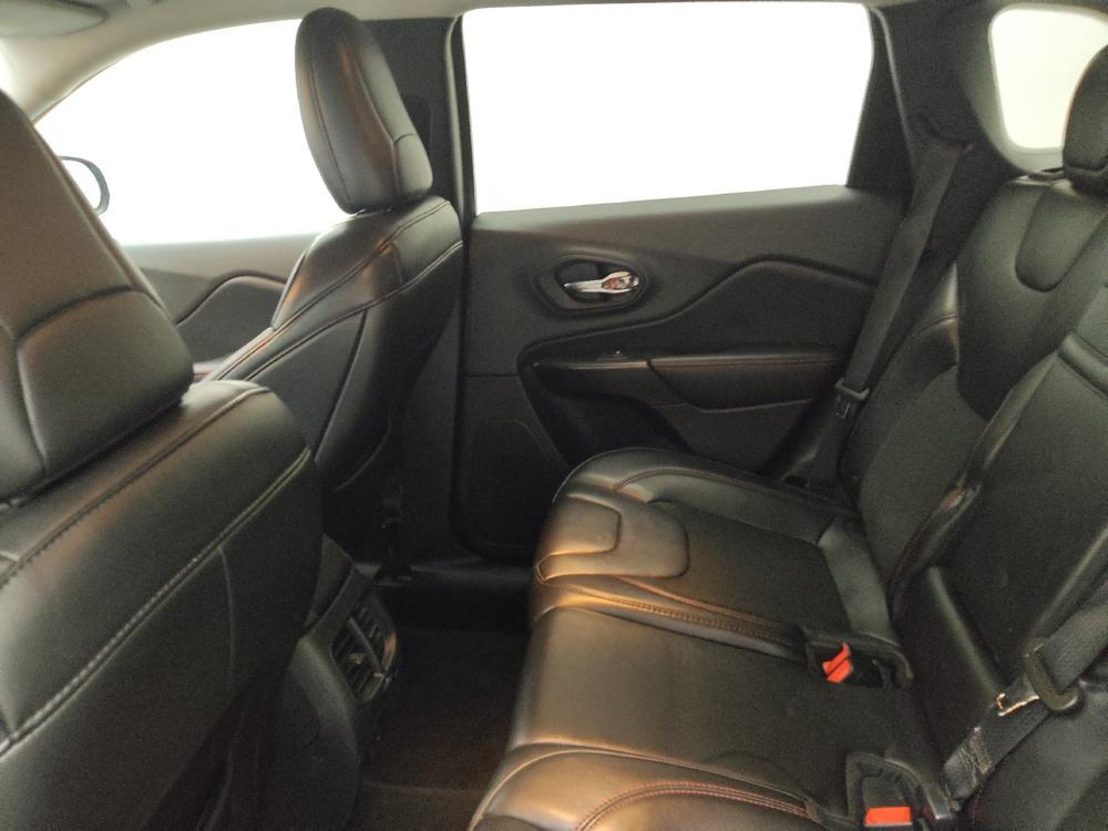 used 2019 Jeep Cherokee car, priced at $15,095