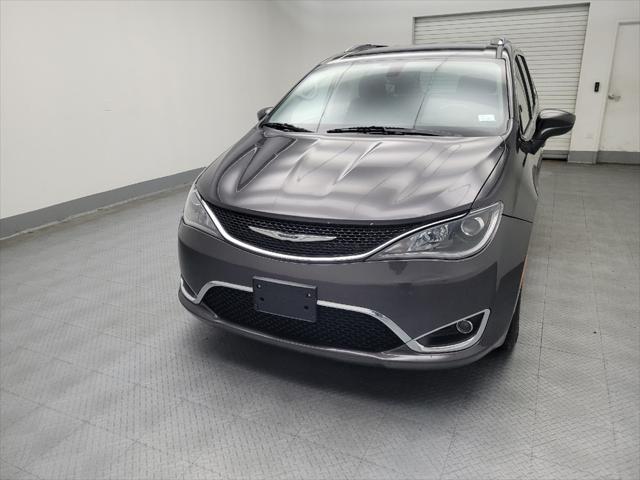 used 2020 Chrysler Pacifica car, priced at $15,495