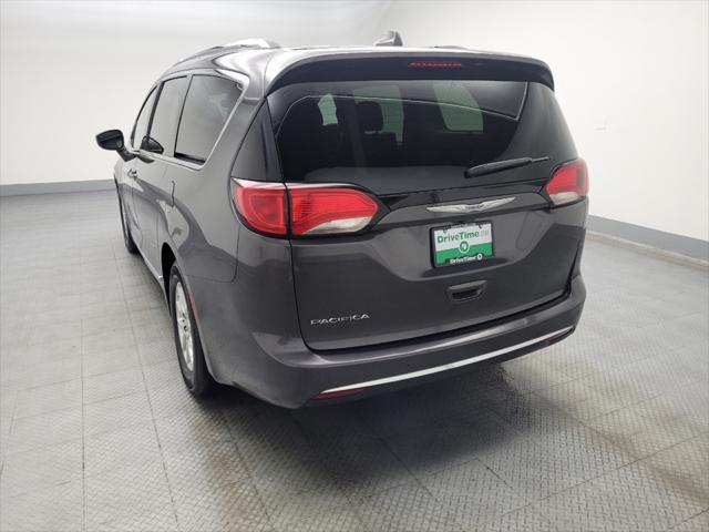 used 2020 Chrysler Pacifica car, priced at $15,495