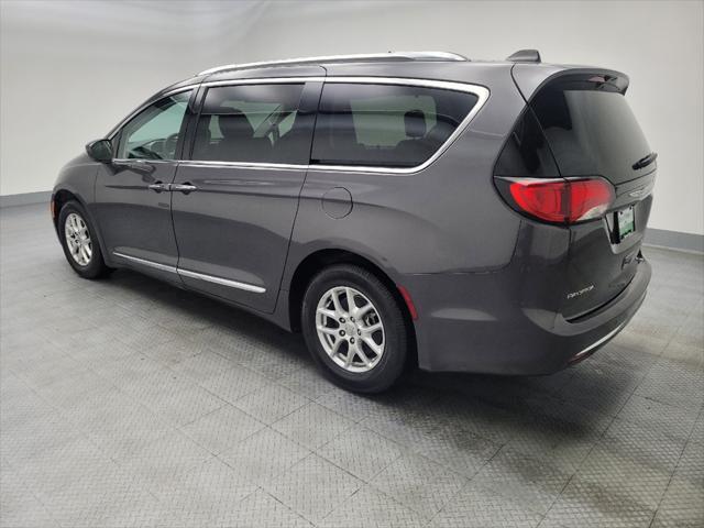 used 2020 Chrysler Pacifica car, priced at $15,495